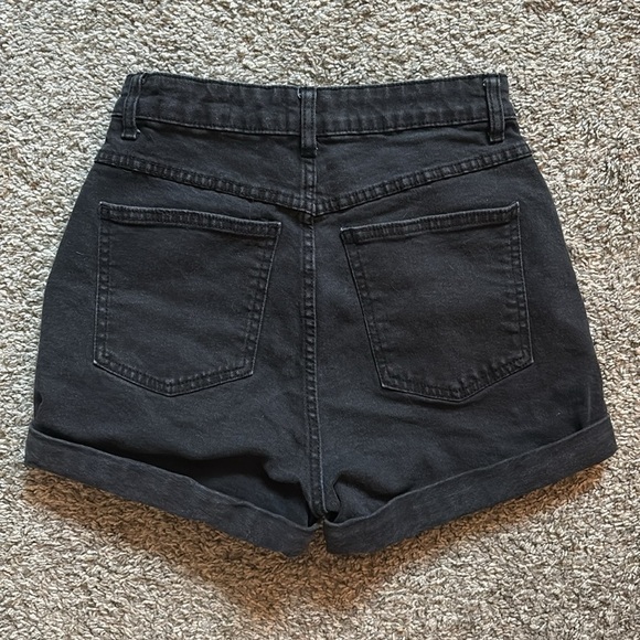 Cotton On Shorts - Picture 3 of 3